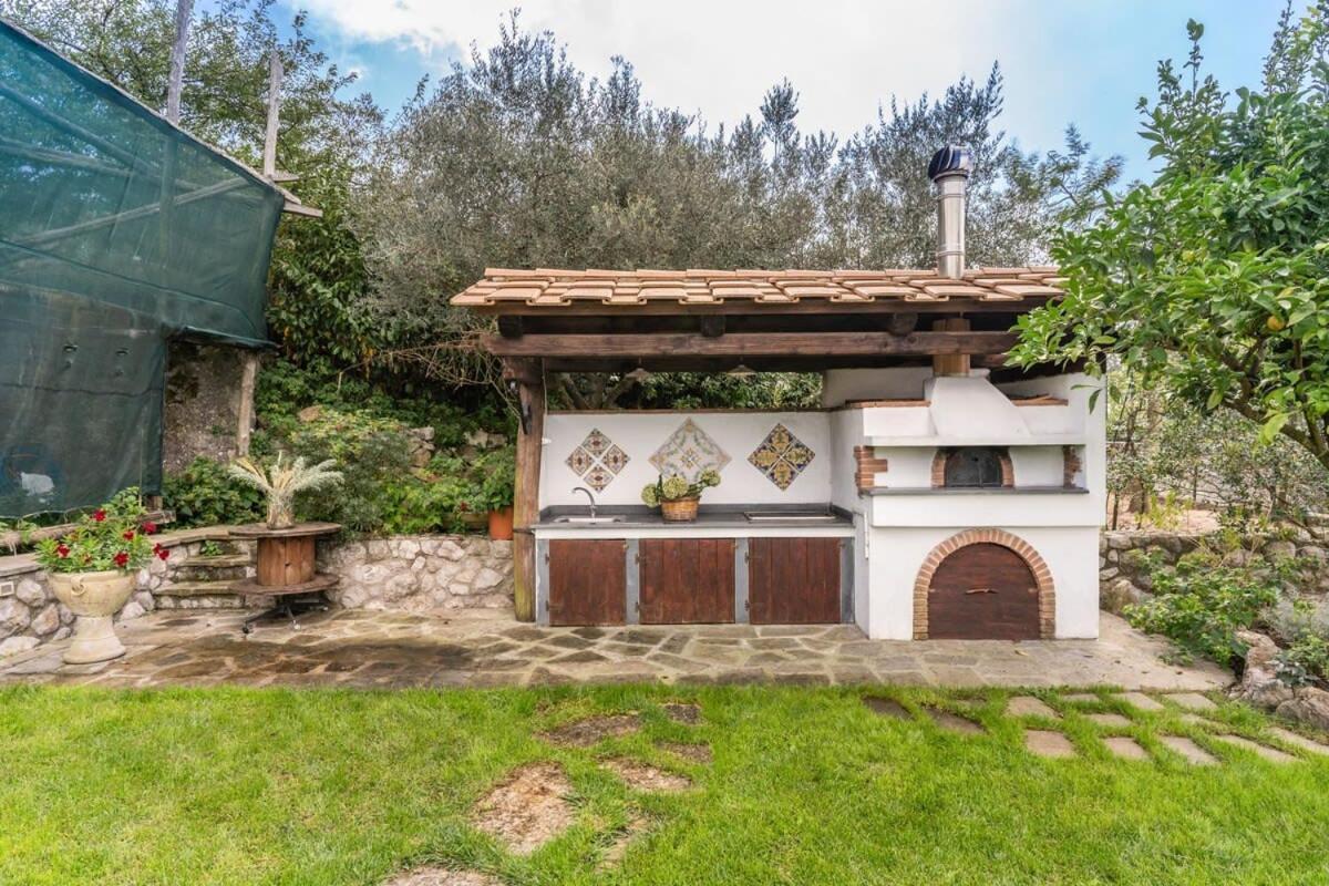 Villa Mimosa Rustic Elegance Views & Pool Масса-Лубренсе Екстер'єр фото
