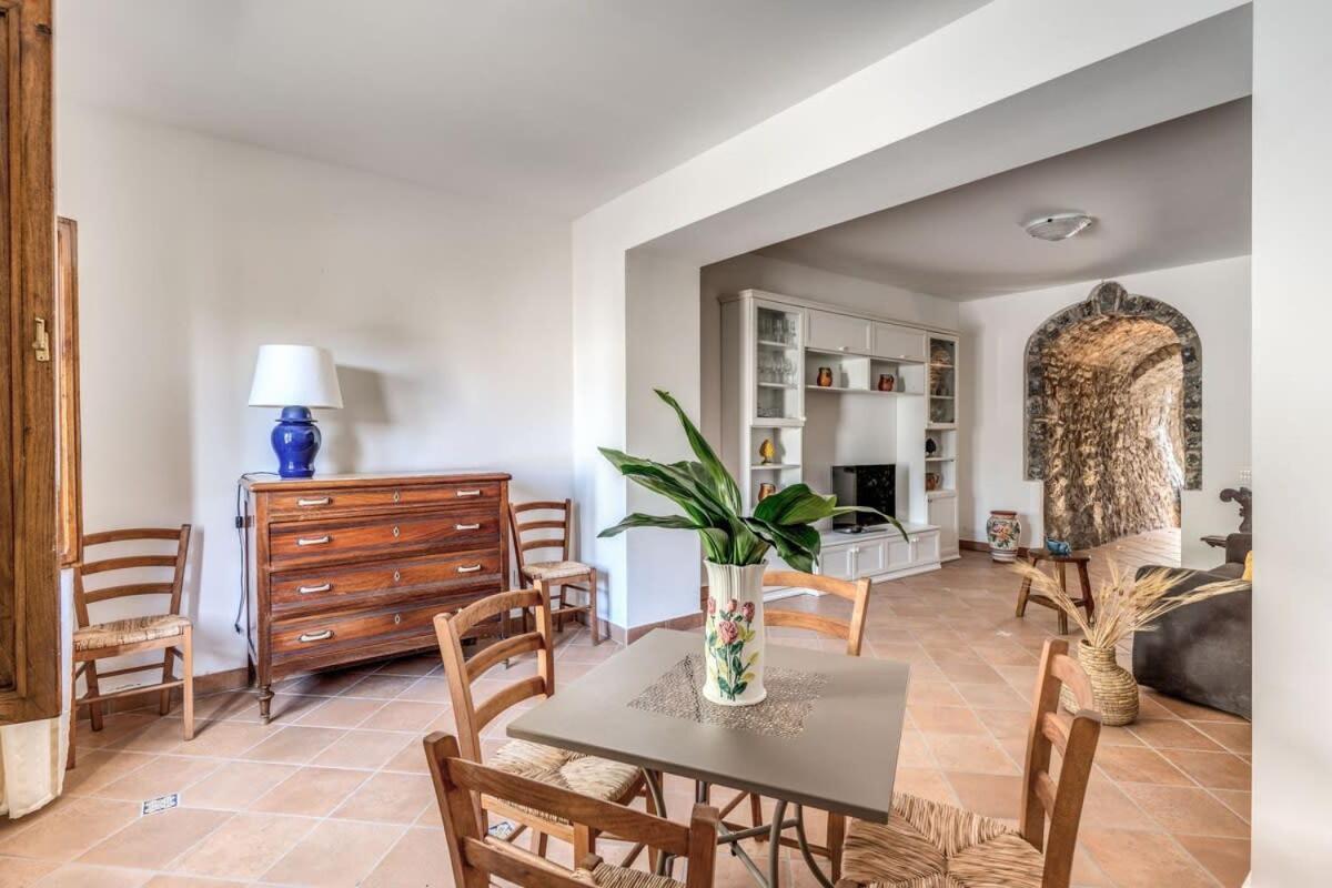 Villa Mimosa Rustic Elegance Views & Pool Масса-Лубренсе Екстер'єр фото