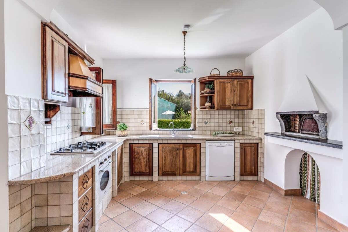 Villa Mimosa Rustic Elegance Views & Pool Масса-Лубренсе Екстер'єр фото