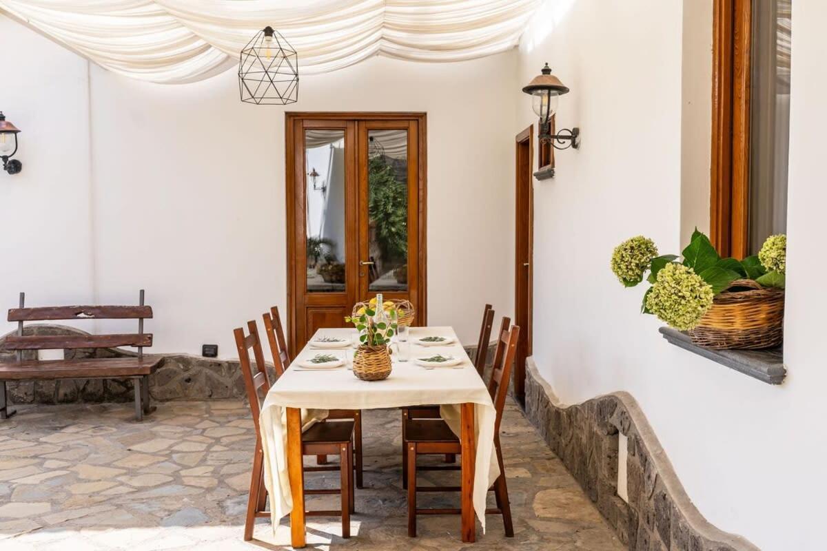 Villa Mimosa Rustic Elegance Views & Pool Масса-Лубренсе Екстер'єр фото