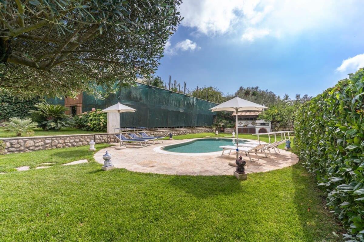 Villa Mimosa Rustic Elegance Views & Pool Масса-Лубренсе Екстер'єр фото
