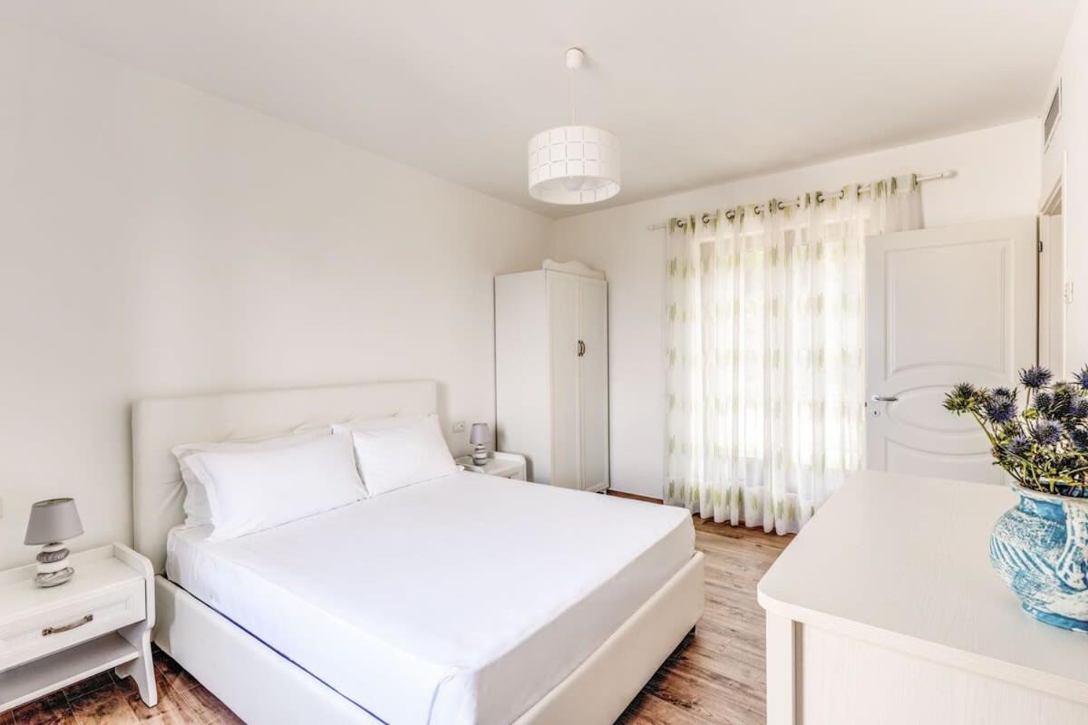 Villa Mimosa Rustic Elegance Views & Pool Масса-Лубренсе Екстер'єр фото